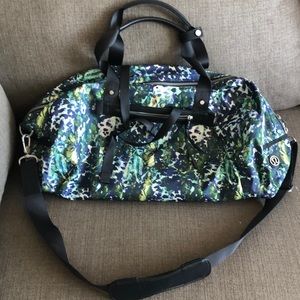 Brand New Lululemon Travel/Gym Bag